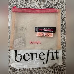 Benefit Makeup Set with BADgal BANG! and Gimme Brow+ With Pouch